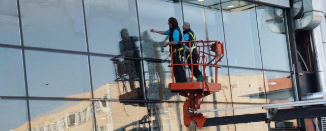 dis-cephe-cam-temizlikleri